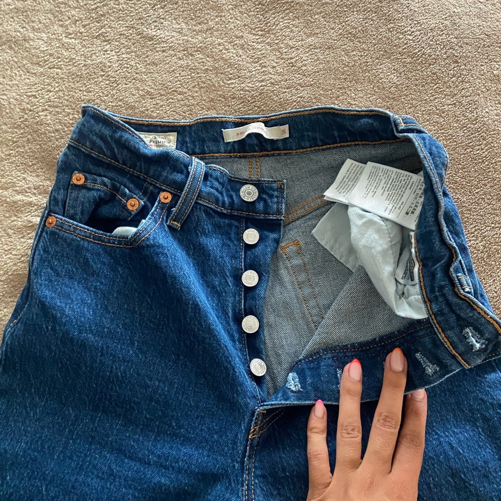 Bundle of Levi’s jeans